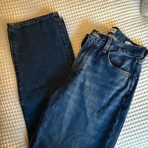 Aritzia 90’s Marlo Hi-Rise baggy Fit women’s Jeans in Dark Blue